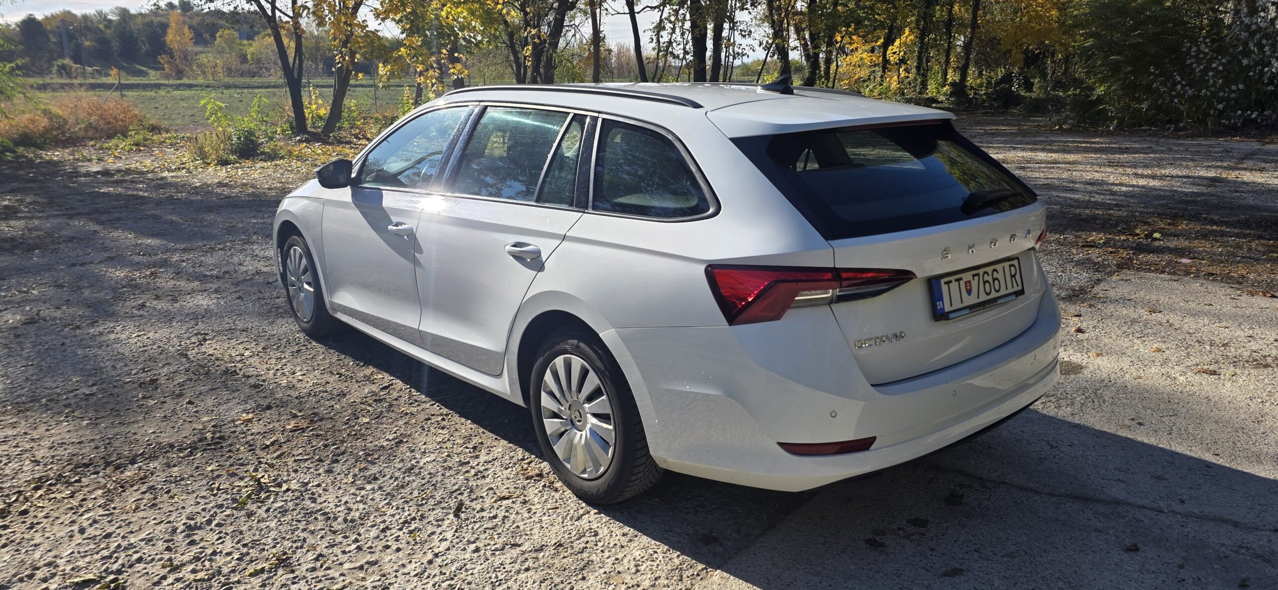 
								Škoda Octavia full									