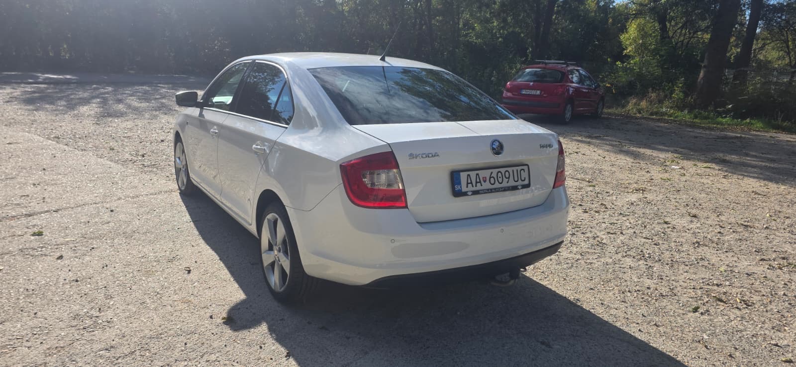 
								Škoda Rapid 1,4TSI Automat full									