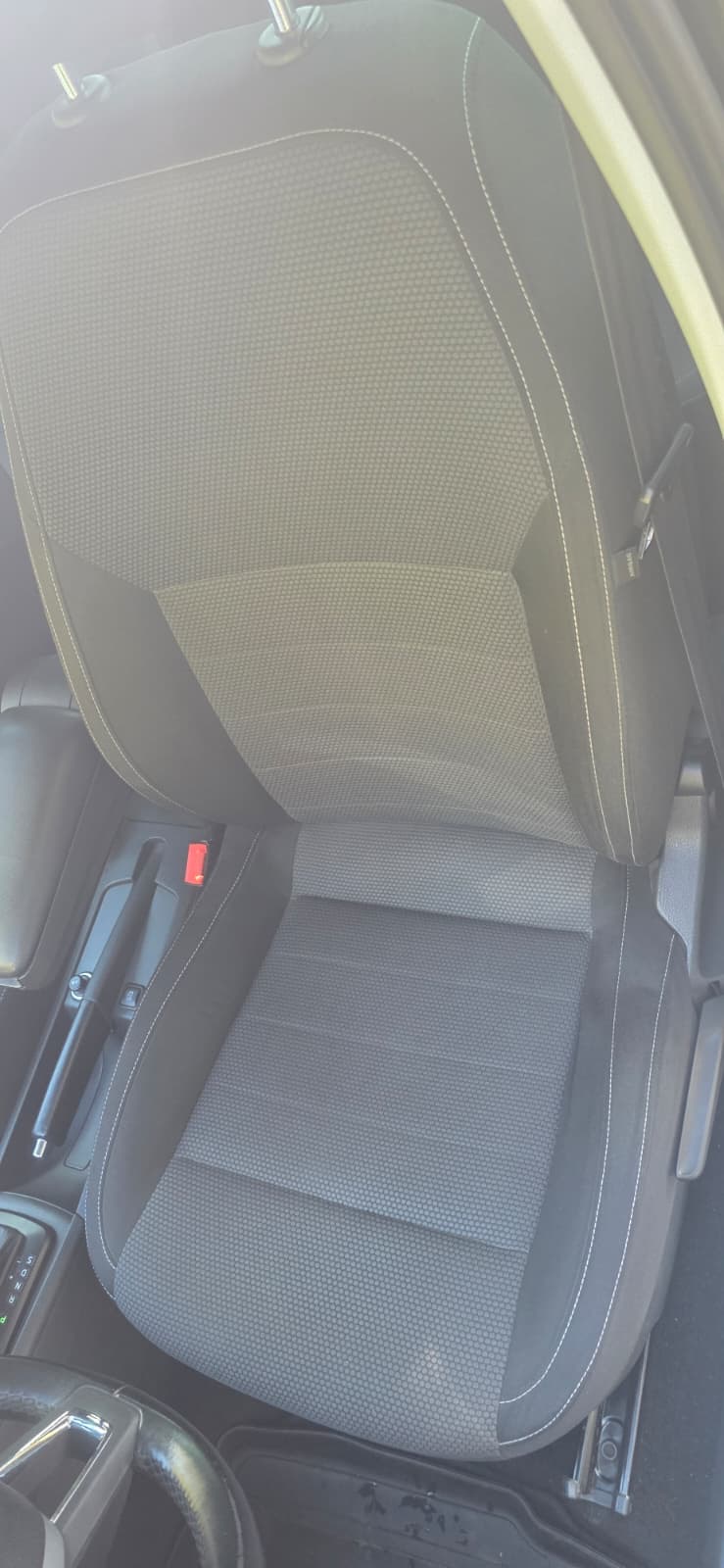 
								Škoda Rapid 1,4TSI Automat full									