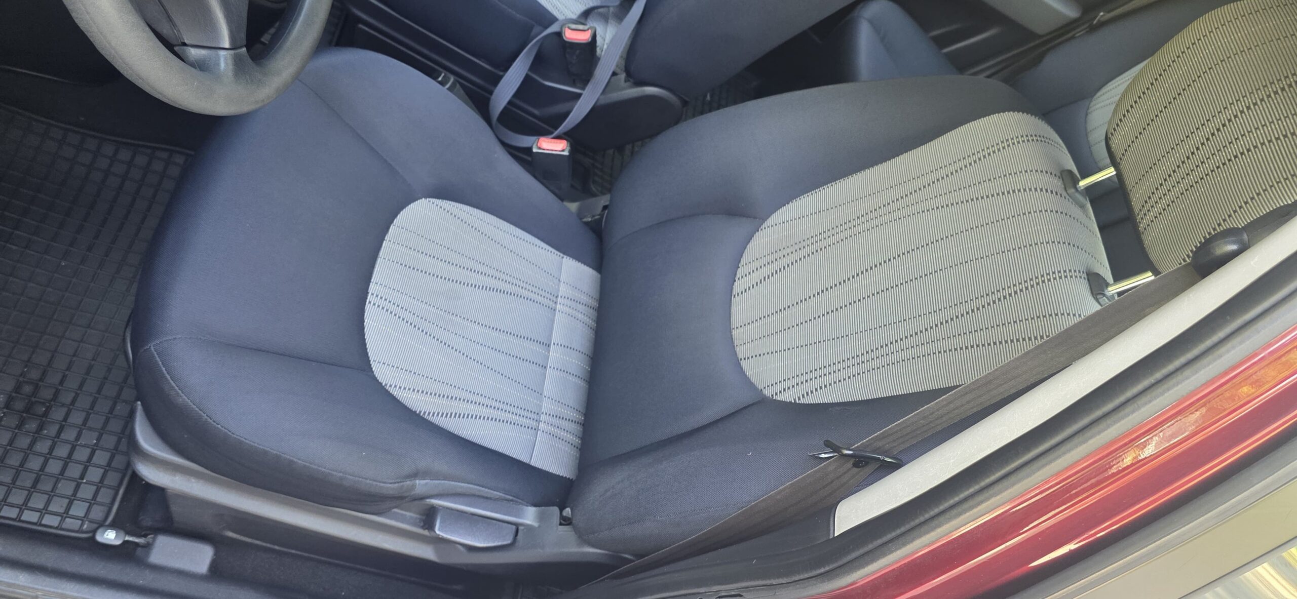 
								Hyundai  Matrix full									