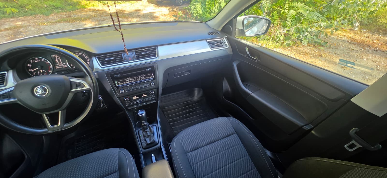 
								Škoda Rapid 1,4TSI Automat full									