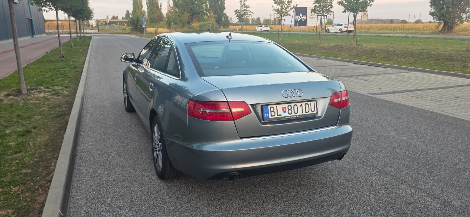 
								Audi A6 2,0TDI full									