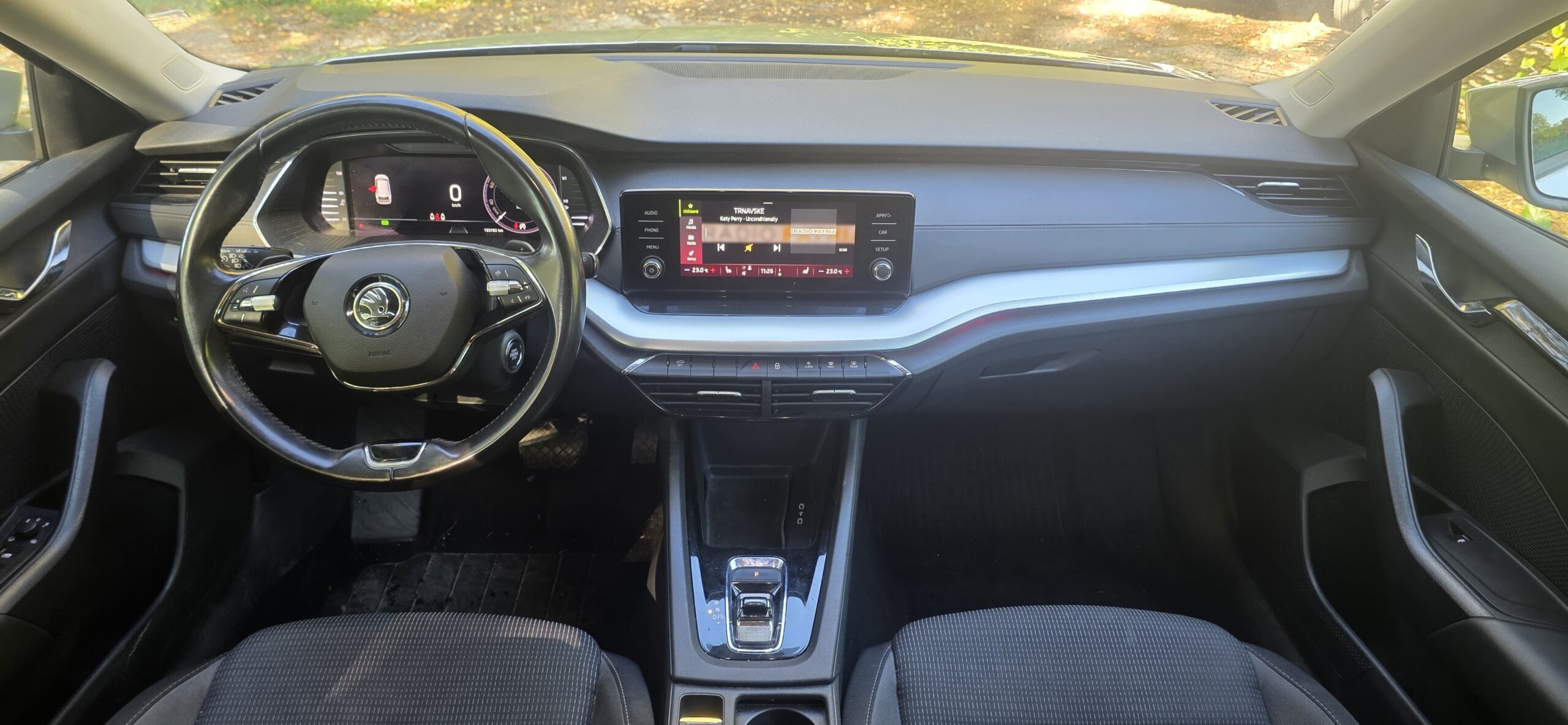 
								Škoda Octavia 2,0TDI full									