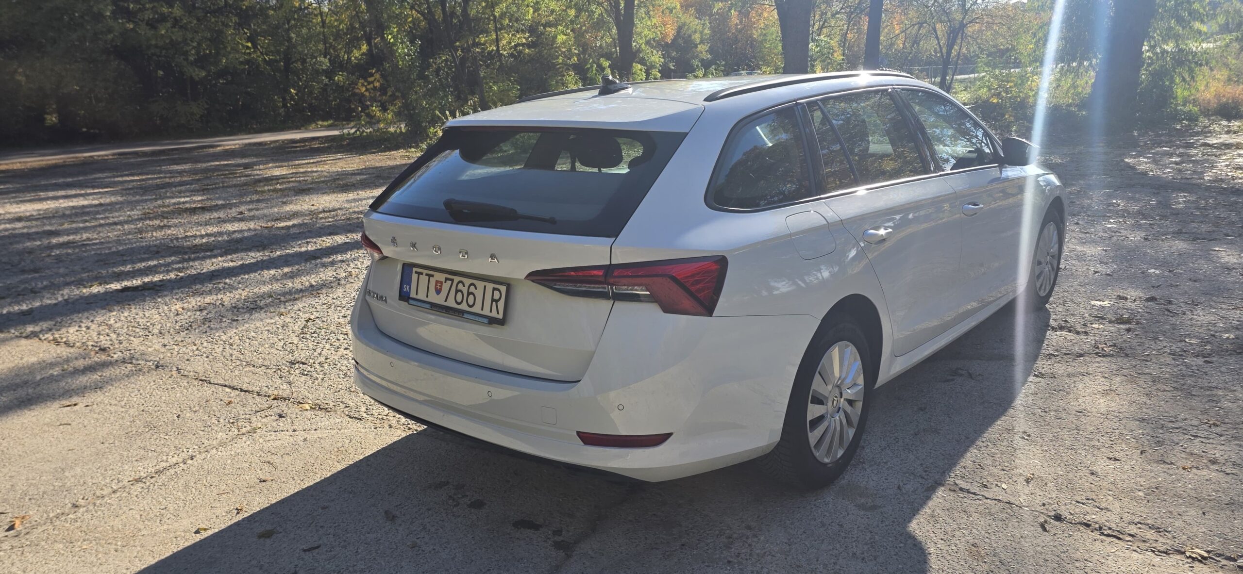 
								Škoda Octavia full									