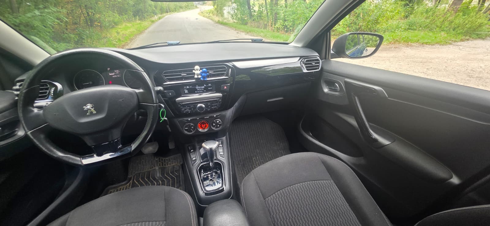 
								Peugeot 301 Automat full									