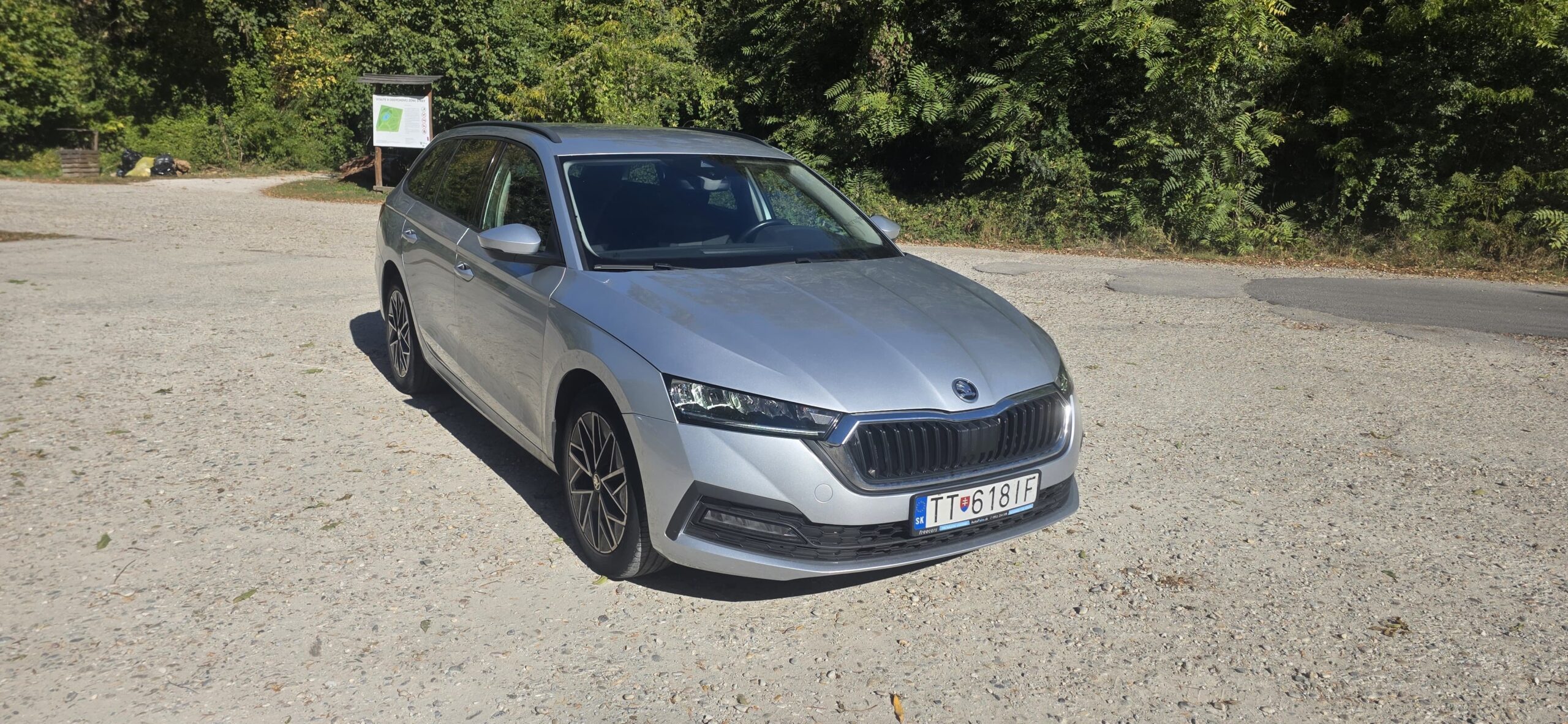 
								Škoda Octavia 2,0TDI full									