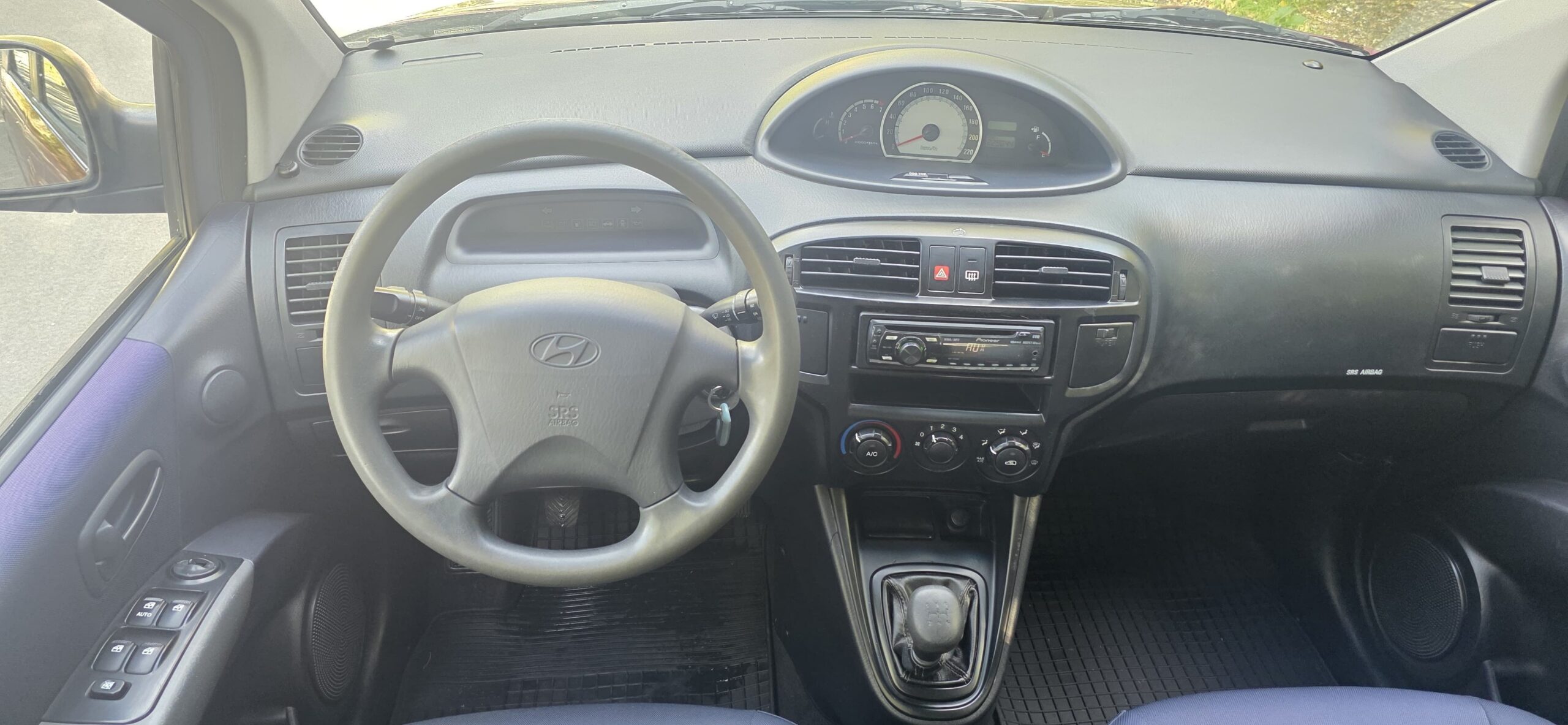 
								Hyundai  Matrix full									