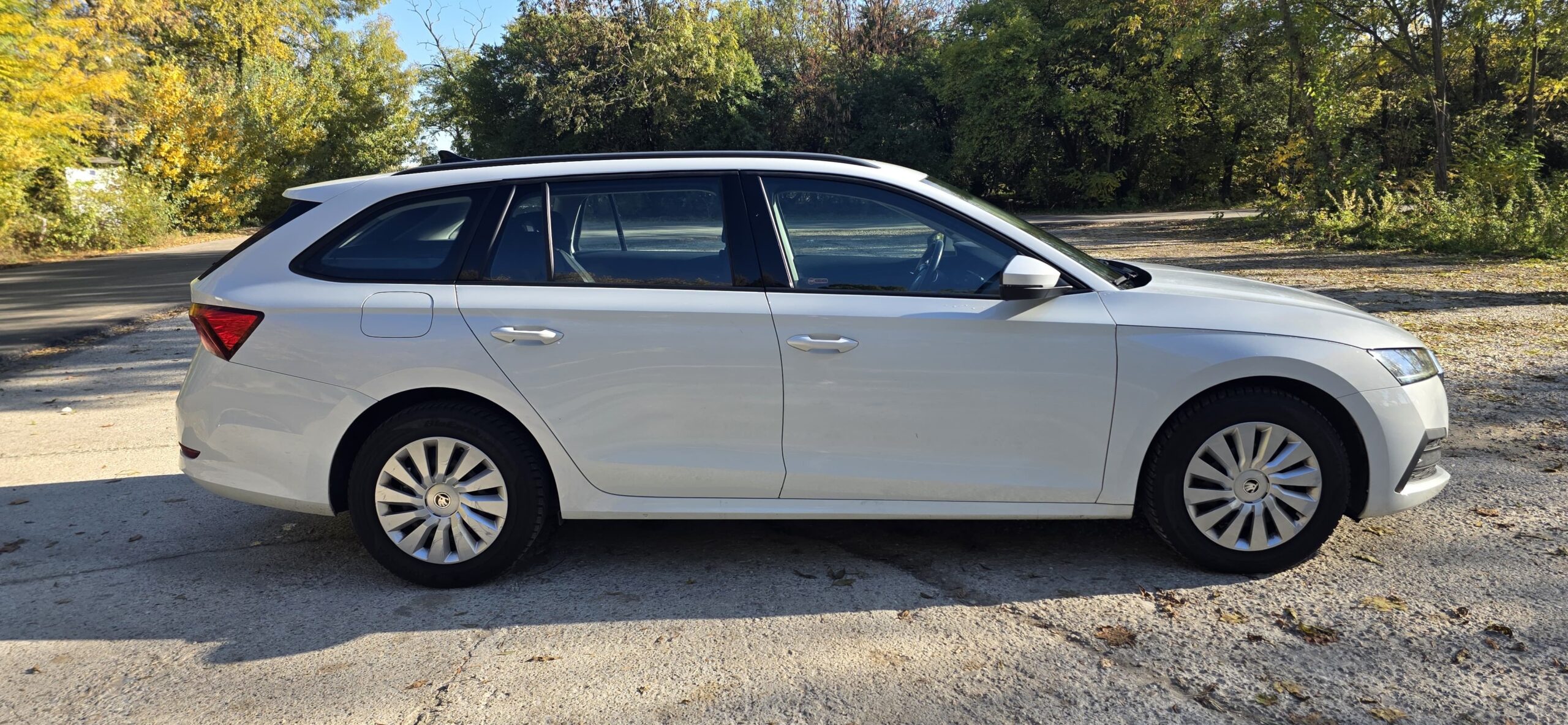
								Škoda Octavia full									